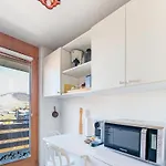 Center Of ! 2 With Balcony
