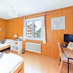 Center Of ! 2 With Balcony Apartment *