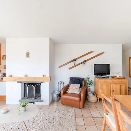 Apartment Center Of ! 2 With Balcony