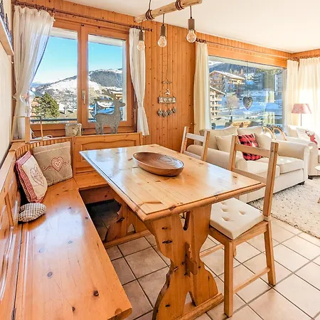 Apartment Center Of ! 3 With Balcony *