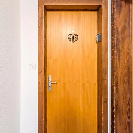 Center Of ! 3 With Balcony Apartment Nendaz