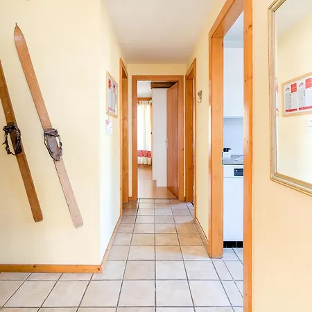 Center Of ! 2 With Balcony *